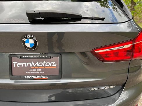 Used 2021 BMW X1 xDrive28i w/ Convenience Package AWD/4WD image 45