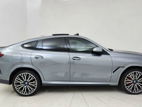 Used 2026 BMW X6 xDrive40i w/ Climate Comfort Package image 6