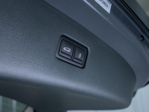 New 2026 Genesis GV80 2.5T Advanced image 9