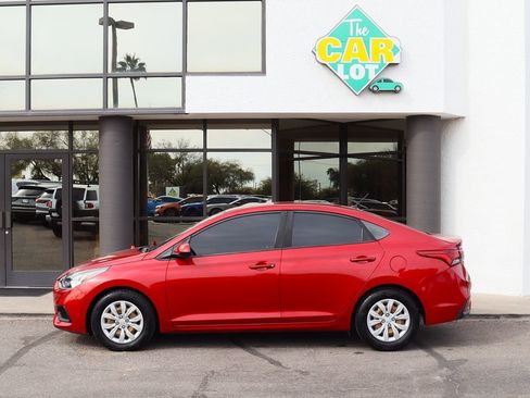 Used 2018 Hyundai Accent SE image 8