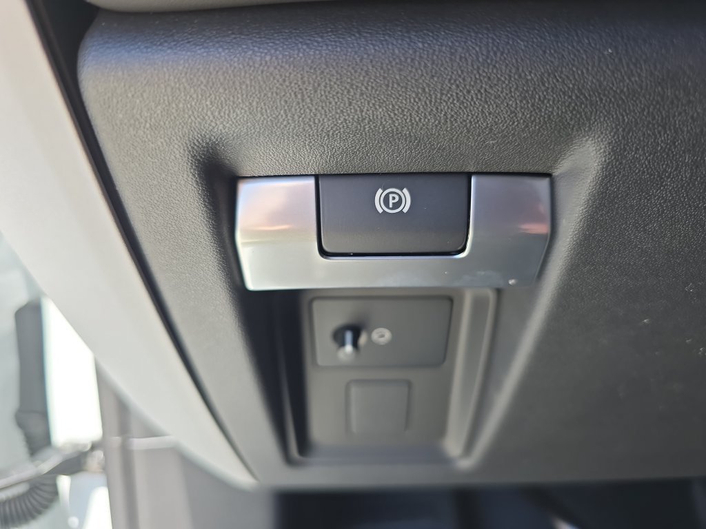 New 2026 Land Rover Defender 110 S AWD/4WD image 26