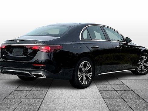 Certified 2025 Mercedes-Benz E 350 4MATIC Sedan image 8