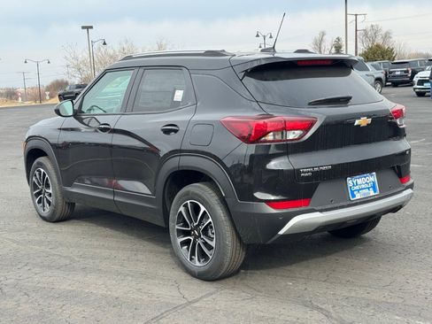 New 2026 Chevrolet TrailBlazer LT w/ Driver Confidence Package image 2