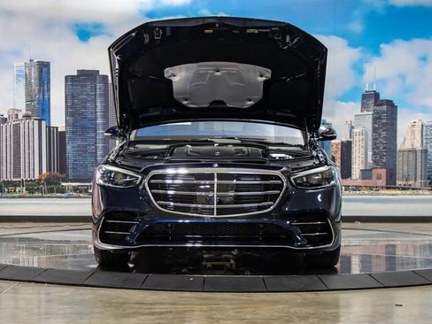Used 2026 Mercedes-Benz S 580 S 580 image 4