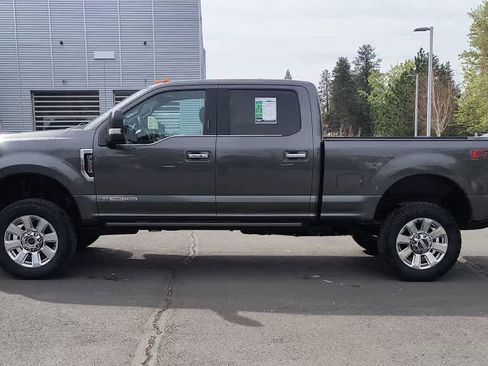 Used 2017 Ford F350 Platinum w/ Platinum Ultimate Package AWD/4WD image 5