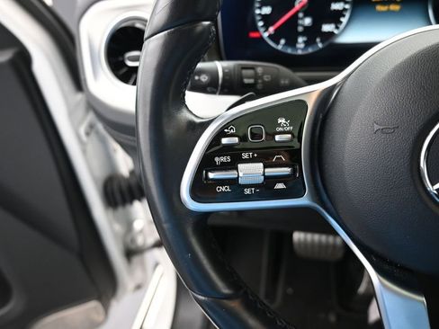 Used 2024 Mercedes-Benz G 550 image 28