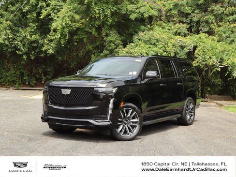 Used 2024 Cadillac Escalade ESV Sport AWD/4WD image 1