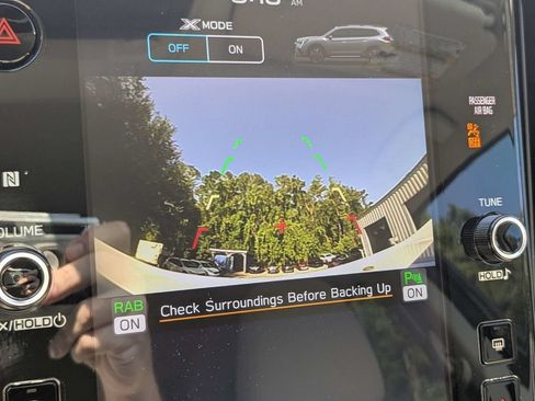 Certified 2025 Subaru Ascent Premium AWD/4WD image 22