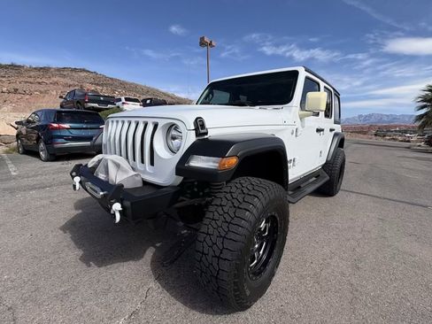 Used 2019 Jeep Wrangler Unlimited Sport S image 1