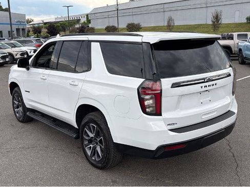 Used 2023 Chevrolet Tahoe Z71 w/ Luxury Package AWD/4WD image 14