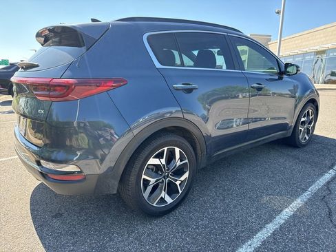 Used 2020 Kia Sportage EX w/ EX Technology Package image 3