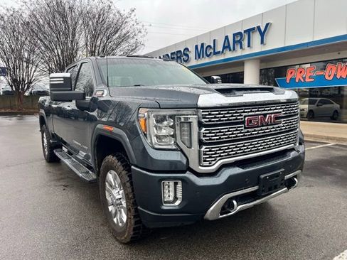 Used 2020 GMC Sierra 2500 Denali image 2