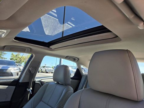 Used 2014 Toyota Avalon XLE Touring FWD image 16