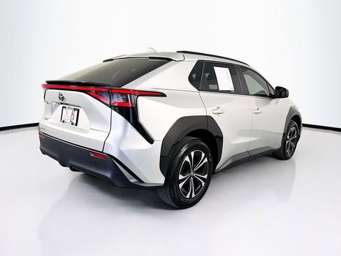 Used 2024 Toyota bZ4X XLE w/ Weather Package image 10