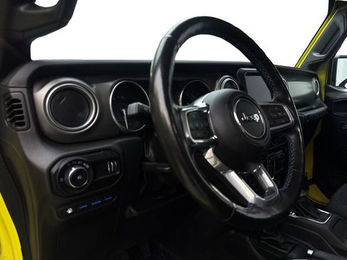 Used 2023 Jeep Wrangler Unlimited Rubicon 4xe w/ Cold Weather Group AWD/4WD image 51