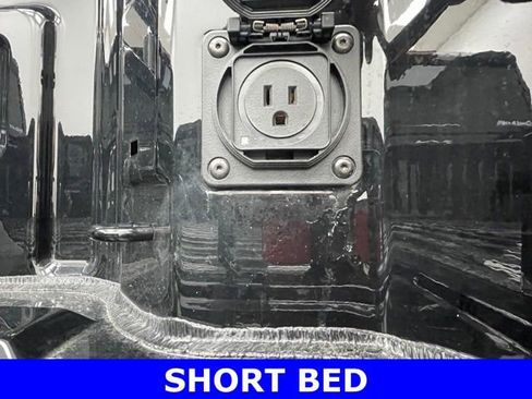 New 2025 Chevrolet Silverado 1500 LT image 13