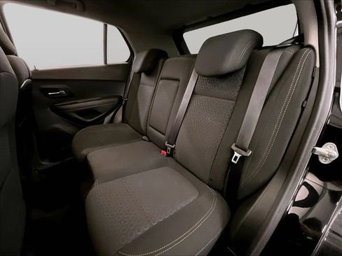 Used 2019 Chevrolet Trax LS w/ Tint and Cruise Package AWD/4WD image 26