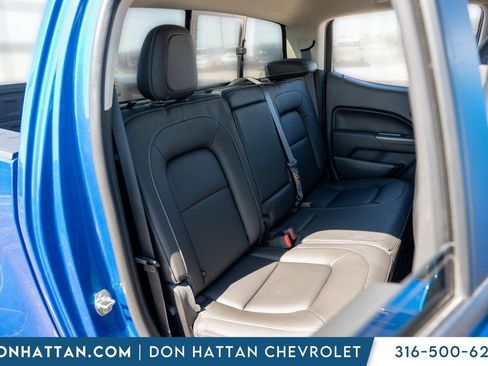 Used 2022 Chevrolet Colorado LT w/ Luxury Package AWD/4WD image 23