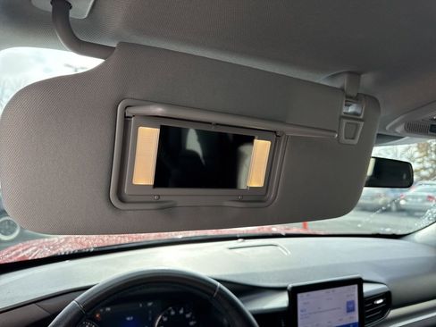 Used 2022 Ford Explorer XLT w/ Class IV Trailer Tow Package image 33