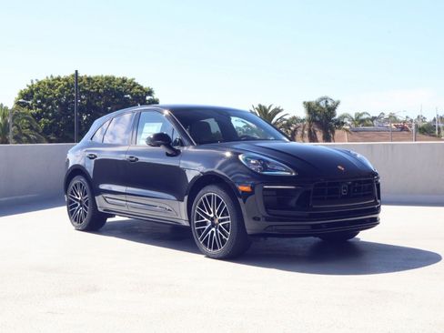 New 2026 Porsche Macan S AWD/4WD image 7