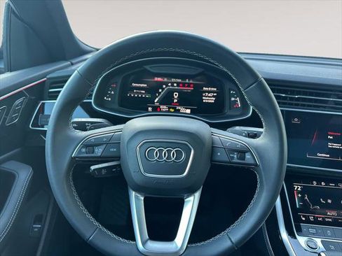 Certified 2025 Audi Q8 Premium Plus AWD/4WD image 12