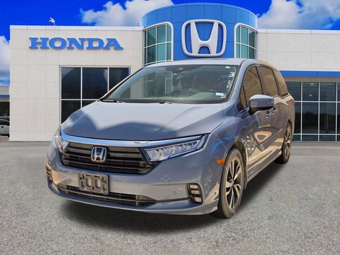 Used 2024 Honda Odyssey Touring image 13