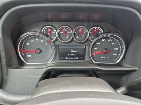Used 2021 Chevrolet Silverado 1500 LT Trail Boss w/ Convenience Package II AWD/4WD image 24