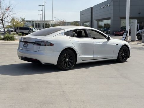 Used 2017 Tesla Model S 75 RWD image 28