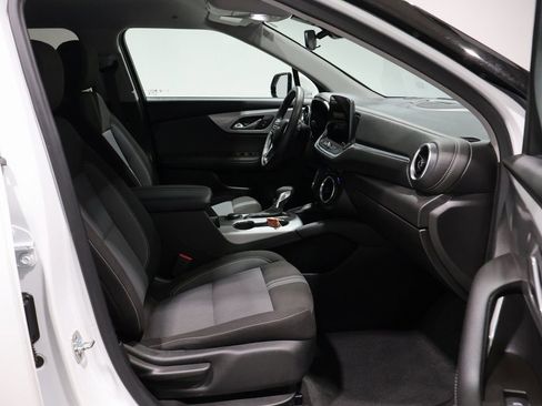 Used 2025 Chevrolet Blazer LT image 22