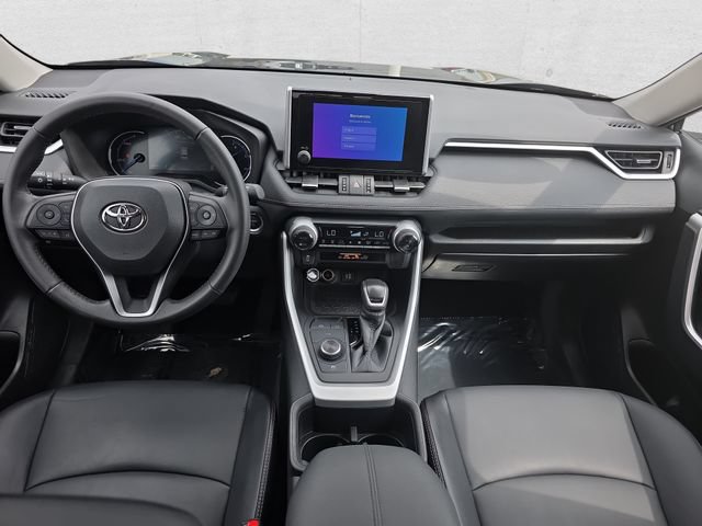 Used 2023 Toyota RAV4 XLE Premium AWD/4WD image 9