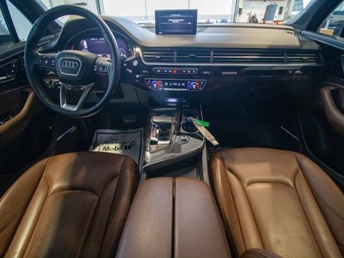 Used 2018 Audi Q7 3.0T Prestige image 12