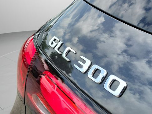 Certified 2026 Mercedes-Benz GLC 300 4MATIC image 31