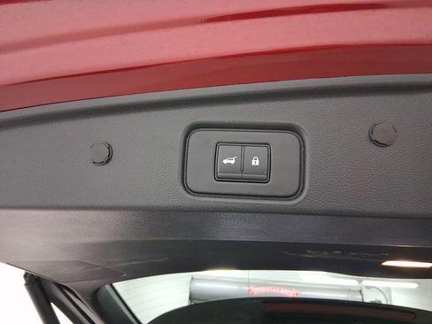 Used 2024 Nissan Pathfinder SL w/ SL Premium Package image 30