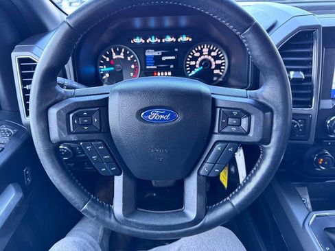 Used 2018 Ford F150 XLT w/ Equipment Group 302A Luxury image 10