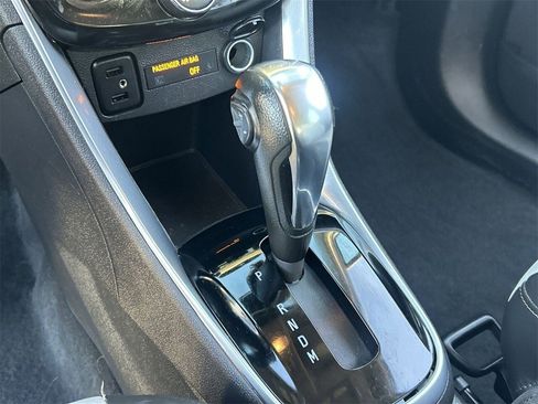 Used 2020 Chevrolet Trax Premier image 27