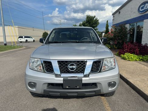 Used 2017 Nissan Frontier SV AWD/4WD image 9
