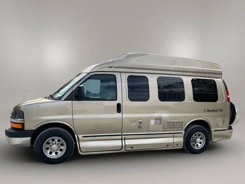 Used 2012 Chevrolet Express 2500 w/ Power Package image 10