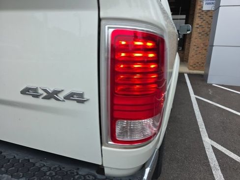 Used 2017 RAM 2500 Laramie w/ Protection Group AWD/4WD image 8