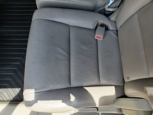 Used 2012 Honda Odyssey Touring Elite image 26