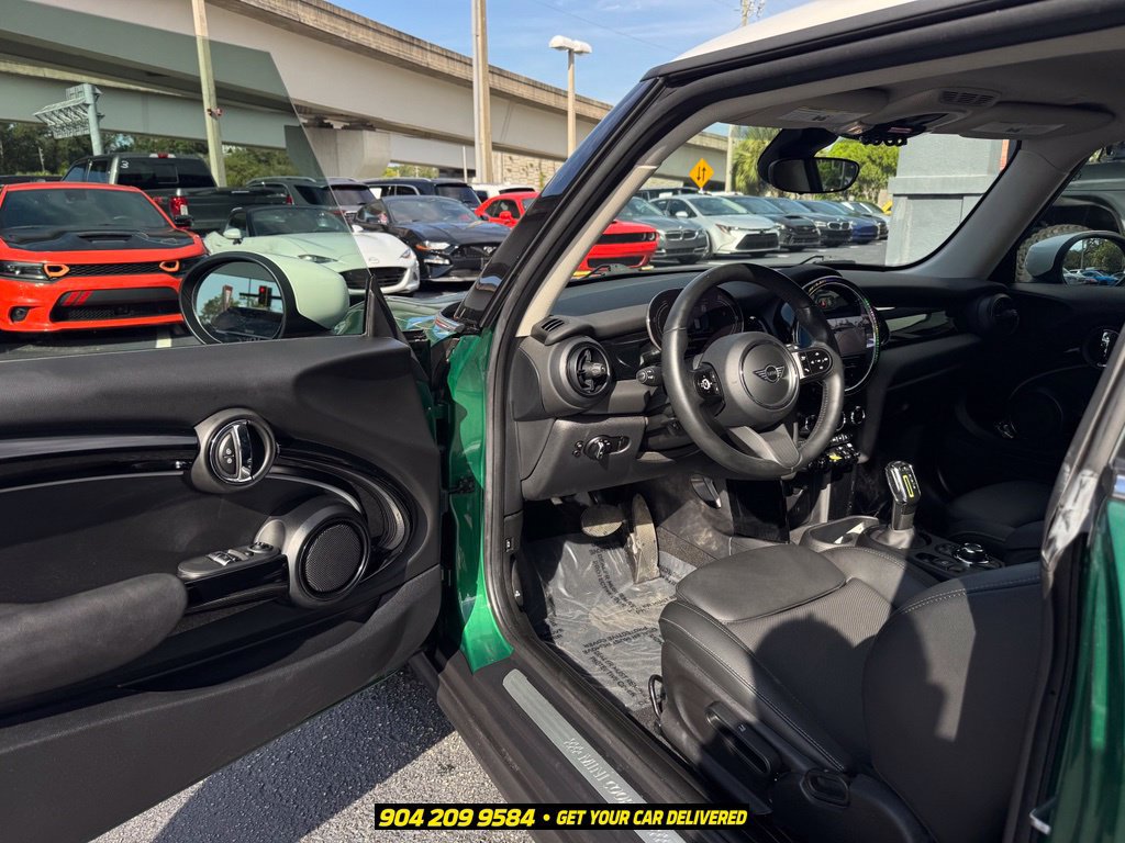 Used 2022 MINI Cooper SE w/ Driver Assistance Package FWD image 24
