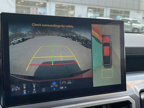 Used 2024 Toyota Tacoma TRD Sport image 17