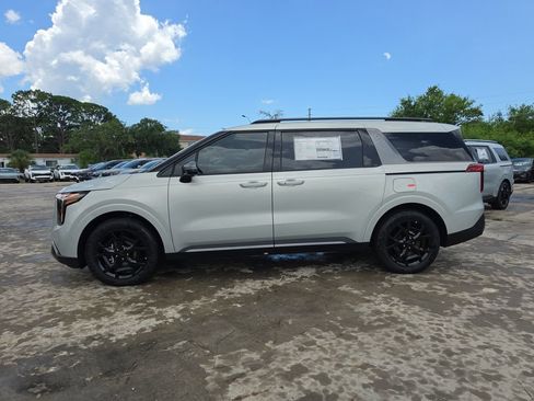 New 2026 Kia Carnival SX Prestige FWD image 5