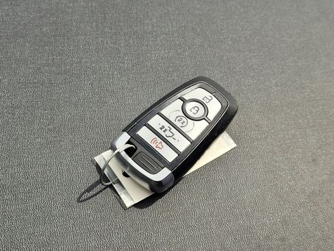 Used 2024 Ford F150 Lariat w/ Equipment Group 502A High AWD/4WD image 11