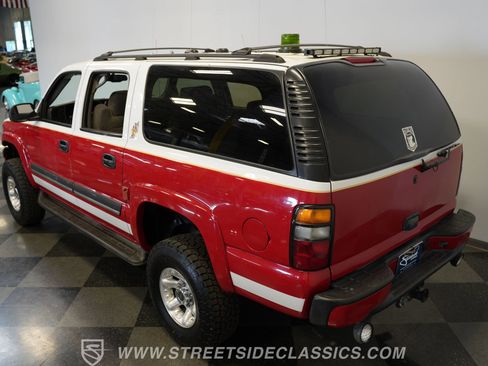 Used 2004 Chevrolet Suburban 2500 AWD/4WD image 27