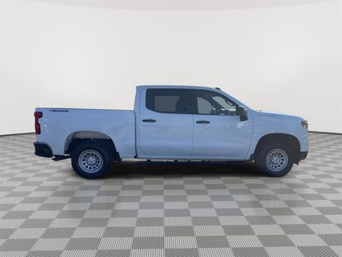 Used 2022 Chevrolet Silverado 1500 W/T w/ WT Value Package image 6