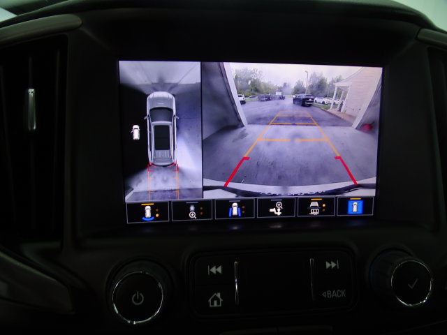 Certified 2024 GMC Terrain AT4 w/ Tech Package AWD/4WD image 14