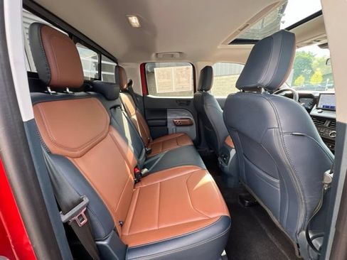 Used 2024 Ford Maverick Lariat FWD image 13