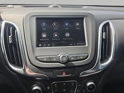 Used 2020 Chevrolet Equinox LT image 24