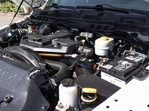 Used 2015 RAM 2500 Longhorn w/ Convenience Group image 12