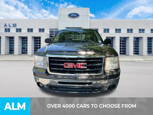 Used 2011 GMC Sierra 1500 SLE w/ Power Tech Package AWD/4WD image 2